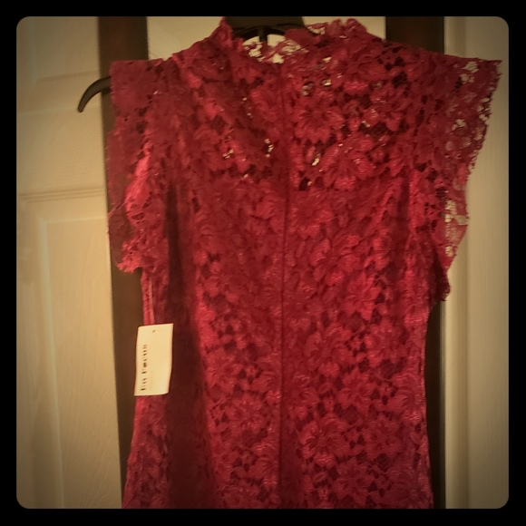 Dress - Picture 1 of 3